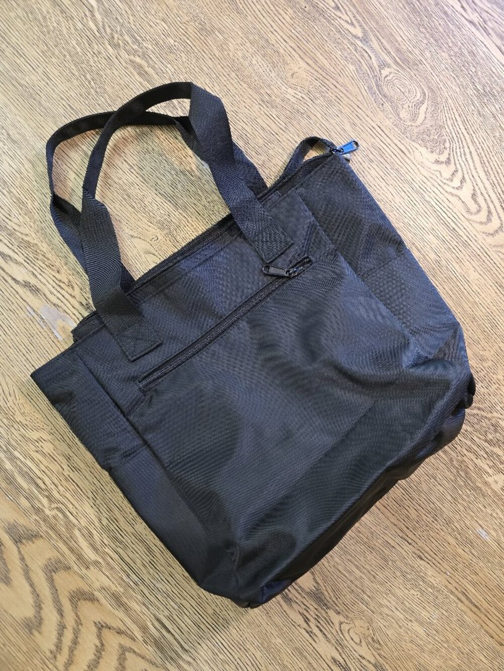 Dream Designs Luggage-quality Tote / shoulder tote (new)